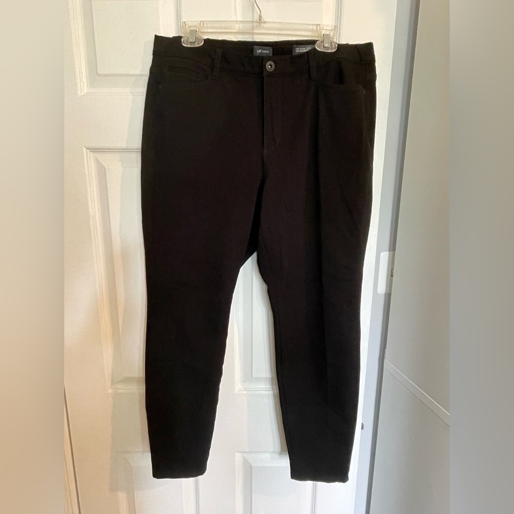 J Jill black denim skinny jean - size 16